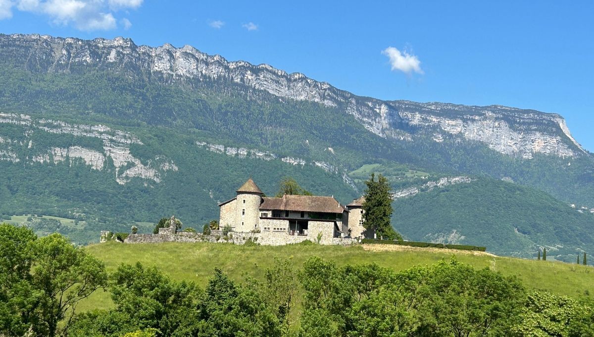 ASR Nettoyage Pontcharra - Services de Nettoyage pour Bureaux et Espaces de Travail